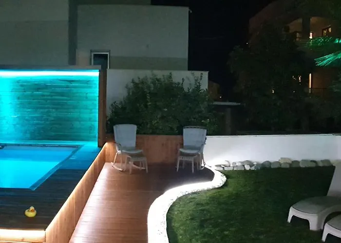 Perle Di Gio * Larnaka