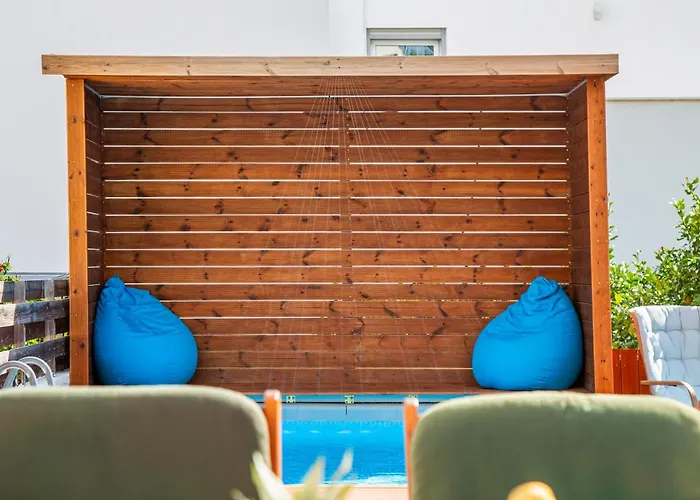 Perle Di Gio Lárnaca